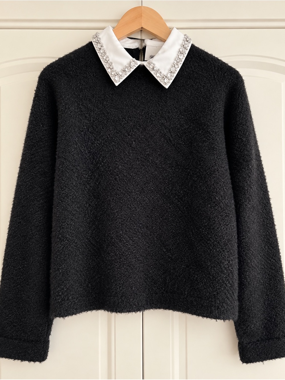 Ted Baker Black Sweater with Crystal Embellished White Collar L NWT
